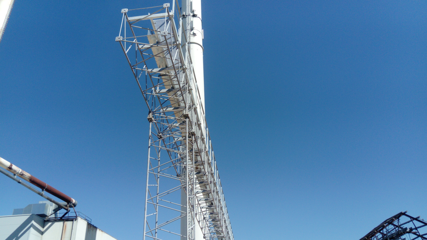 Lattice bridge for chain conveyor